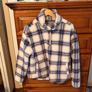 Cozy Plaid Sherpa Jacket - Cream & Blue